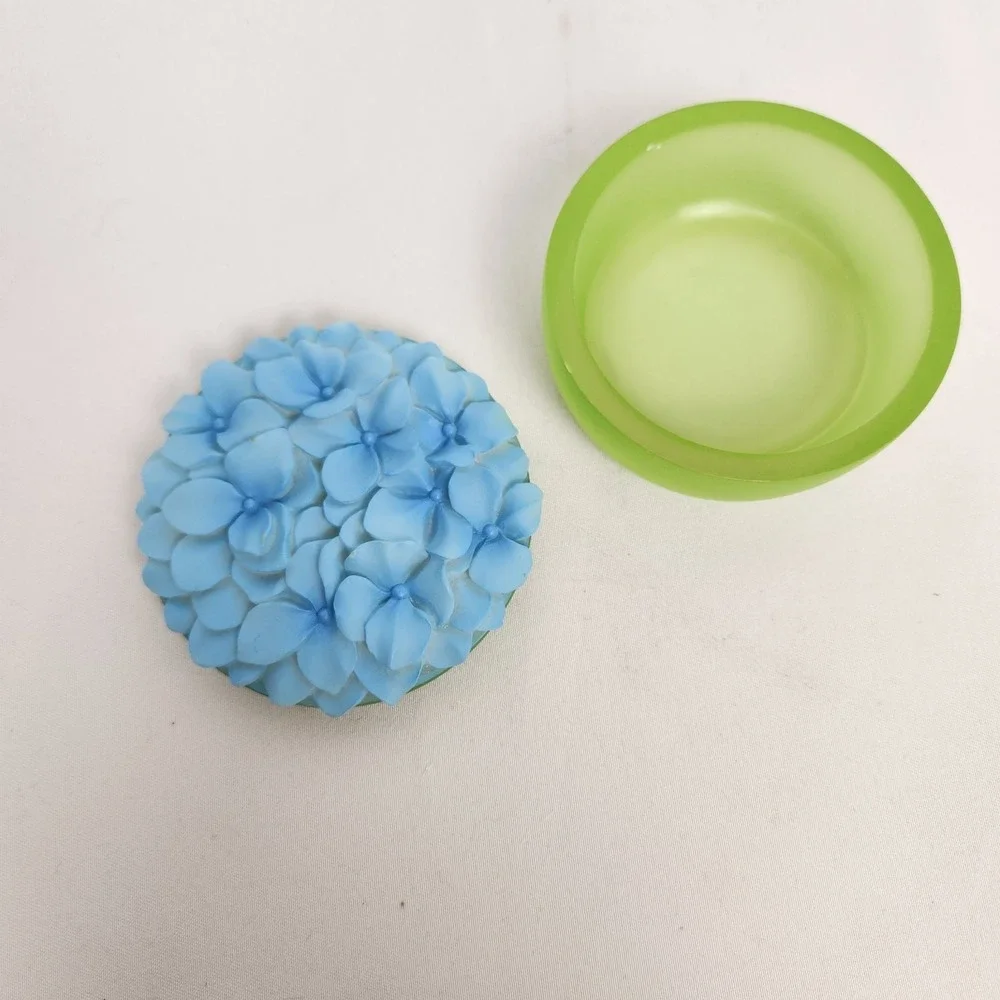 Brand New‎ Ibis and Orchid Trinket Keepsake Box for jewelry Blue Hydrangea 13021